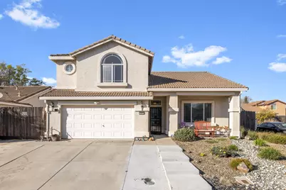 7021 Bolzano Way, Elk Grove, CA 95757 - Photo 2