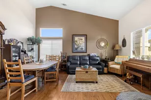 7021 Bolzano Way, Elk Grove, CA 95757 - Photo 8