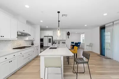 2505 Mulholland Drive, Lathrop, CA 95330 - Photo 12