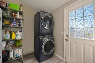 8610 Carlisle, Sacramento, CA 95828 - Photo 16