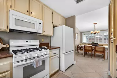 9414 Forest Vista Way, Elk Grove, CA 95758 - Photo 14