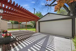 2610 14th St, Sacramento, CA 95818 - Photo 40