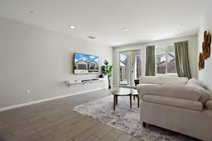 7501 Redwood Ivy Wy, Sacramento, CA 95829 - Photo 18