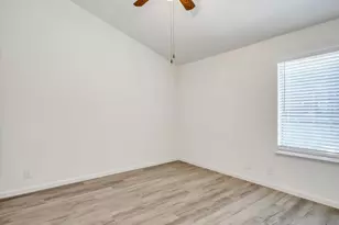 716 Crater Ave, Modesto, CA 95351 - Photo 16