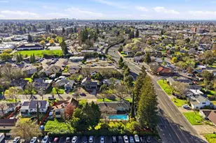 1820 Richmond St, Sacramento, CA 95825 - Photo 10