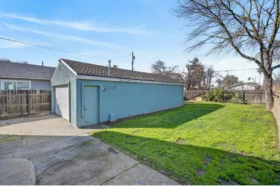 3433 22nd Ave, Sacramento, CA 95820 - Photo 38