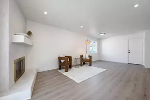 1813 Rose Ave, Modesto, CA 95355 - Photo 8