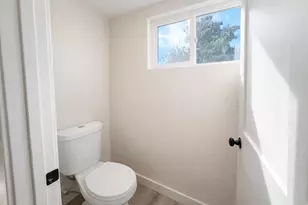 1813 Rose Ave, Modesto, CA 95355 - Photo 14