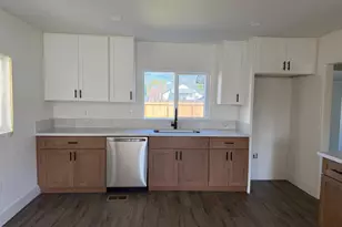 505 Maple St, Lodi, CA 95240 - Photo 2