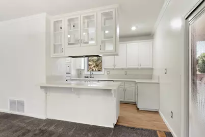 5902 Oak Avenue, Carmichael, CA 95608 - Photo 14