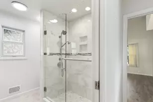 5902 Oak Ave, Carmichael, CA 95608 - Photo 34