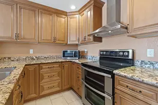 7348 Lighthouse Dr, Stockton, CA 95219 - Photo 22