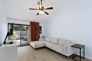 4318 Cowell Blvd, Davis, CA 95618 - Photo 4