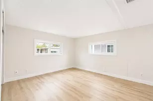 Williamsburg Ln, North Highlands, CA 95660 - Photo 6