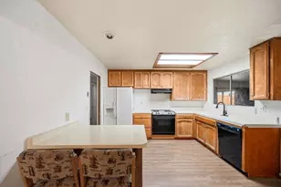1244 W J St, Oakdale, CA 95361 - Photo 2