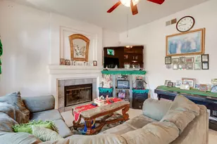 8559 Zinnia Way, Elk Grove, CA 95624 - Photo 18