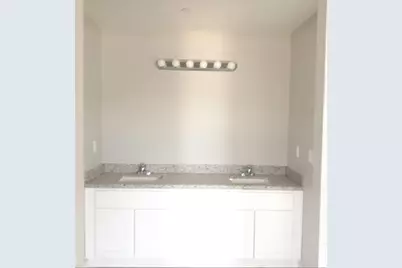 1065 Vermont Avenue, Turlock, CA 95380 - Photo 8