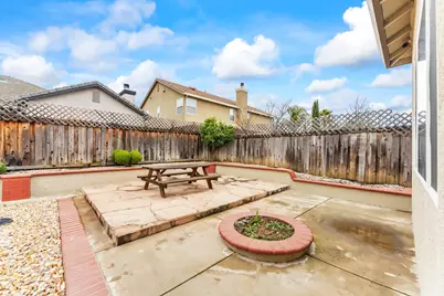9652 Pasture Rose Way, Elk Grove, CA 95624 - Photo 54