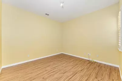 9652 Pasture Rose Way, Elk Grove, CA 95624 - Photo 10