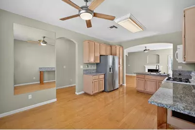 9393 Canmoor Circle, Elk Grove, CA 95758 - Photo 12