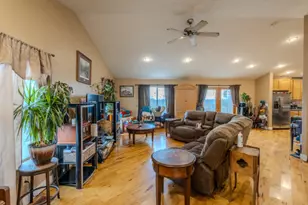 4656 Buckboard Ln, Campo Seco, CA 95226 - Photo 12