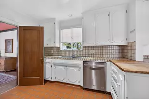 4117 H St, Sacramento, CA 95819 - Photo 16