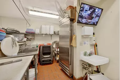 1614 21st Street, Sacramento, CA 95811 - Photo 28