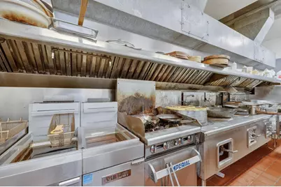 1614 21st Street, Sacramento, CA 95811 - Photo 30