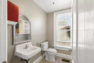 1123 D St, Sacramento, CA 95814 - Photo 22