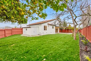 207 Redwood Ave, Milpitas, CA 95035 - Photo 26