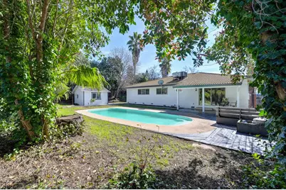 6211 Longmont Way, Carmichael, CA 95608 - Photo 38