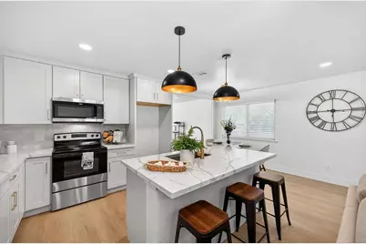 6211 Longmont Way, Carmichael, CA 95608 - Photo 12