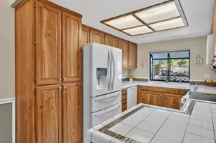 6233 Oak Valley Ln, Citrus Heights, CA 95621 - Photo 12