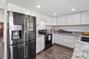 11087 Buffalo River Ct, Rancho Cordova, CA 95670 - Photo 12