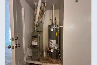 4005 35th Street, Sacramento, CA 95820 - Photo 32