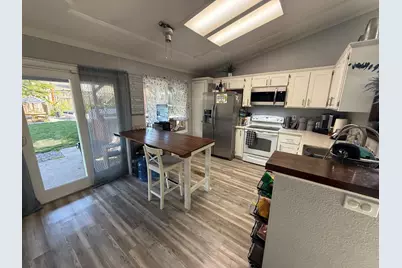 1235 Lloyd Thayer Circle, Stockton, CA 95206 - Photo 6