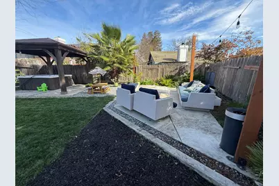 1235 Lloyd Thayer Circle, Stockton, CA 95206 - Photo 32