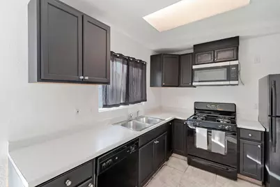 1809 Taos Court, Modesto, CA 95351 - Photo 14