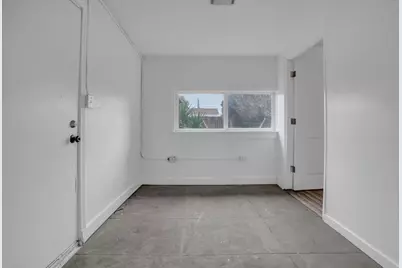 734 S Olive Avenue, Stockton, CA 95215 - Photo 24