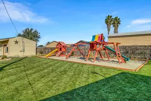 2331 E Woodson Rd, Acampo, CA 95220 - Photo 36