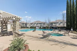 1009 Esplanade Cir, Folsom, CA 95630 - Photo 6