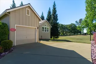 831 Pioneer Mine Ct, Angels Camp, CA 95222 - Photo 2