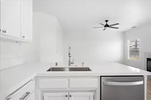 1065 Skyline Dr, Yuba City, CA 95991 - Photo 18
