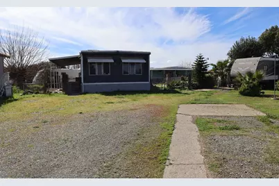 Oregon, Olivehurst, CA 95961 - Photo 2