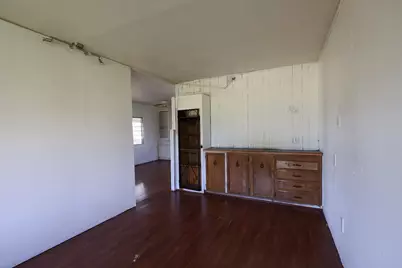 Oregon, Olivehurst, CA 95961 - Photo 8