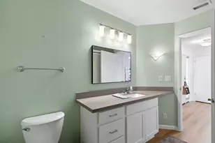 1932 University Park Dr, Sacramento, CA 95825 - Photo 32