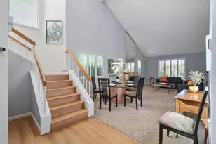 1932 University Park Dr, Sacramento, CA 95825 - Photo 8