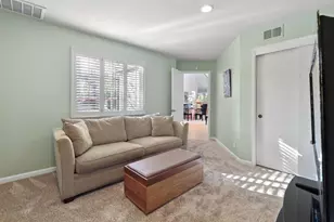 1932 University Park Dr, Sacramento, CA 95825 - Photo 30