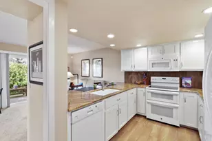 1932 University Park Dr, Sacramento, CA 95825 - Photo 26