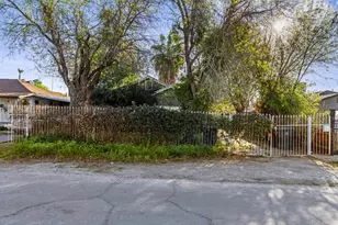 1416 Victoria Dr, Modesto, CA 95351 - Photo 1